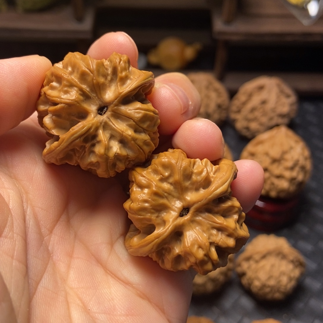 把件文玩核桃磐石尺寸35