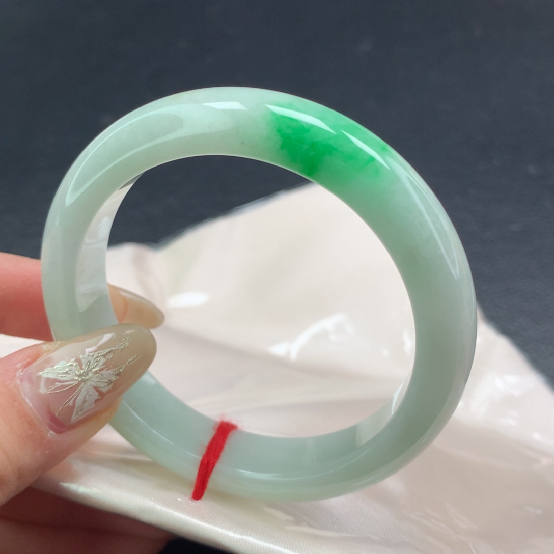 翡翠手镯未镶嵌（16号）