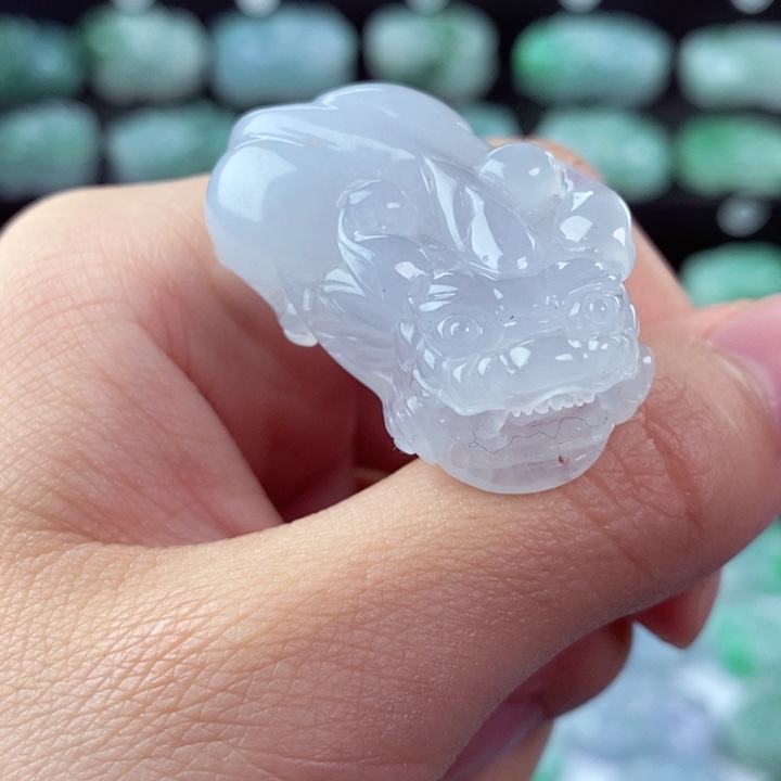 翡翠颈饰未镶嵌天然