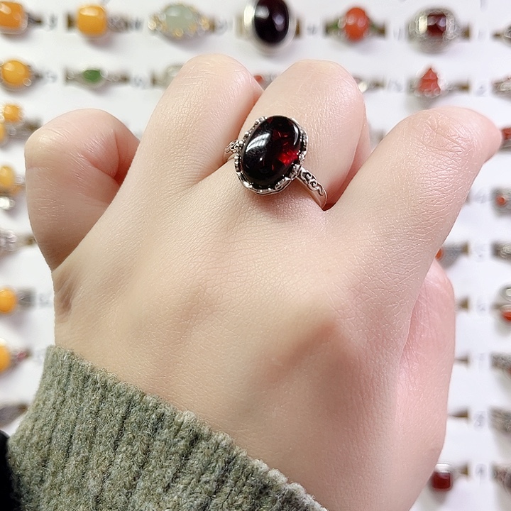 血珀戒指银S925镶嵌天然