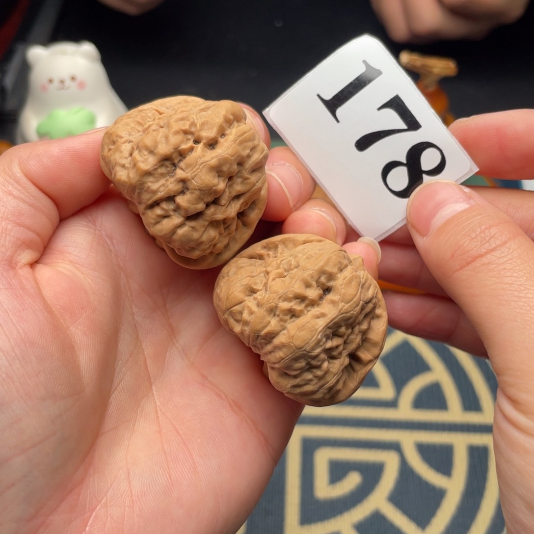 桃核吊坠39蛤蟆头178号～