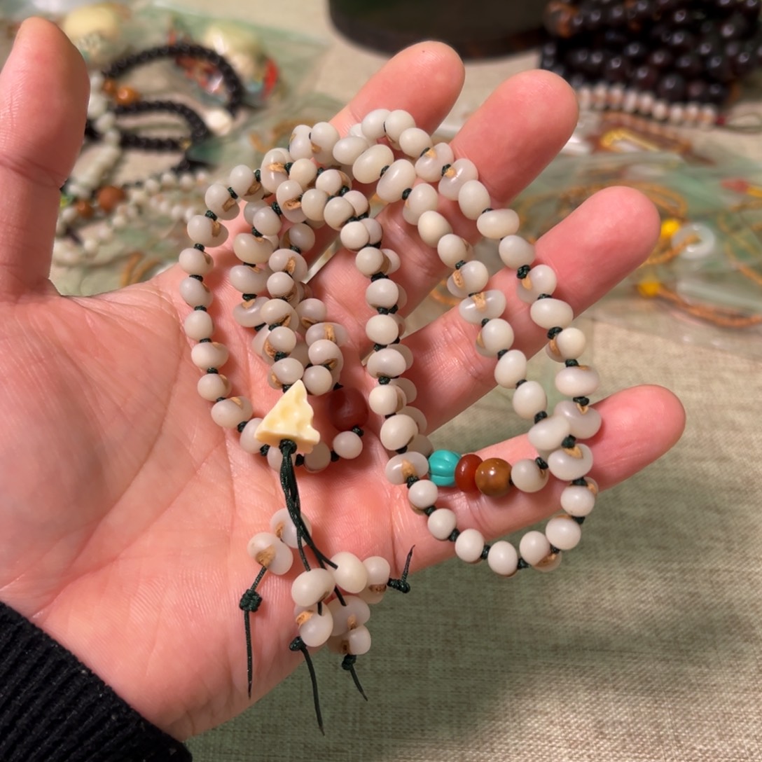 木质金佛草108颗手持一串