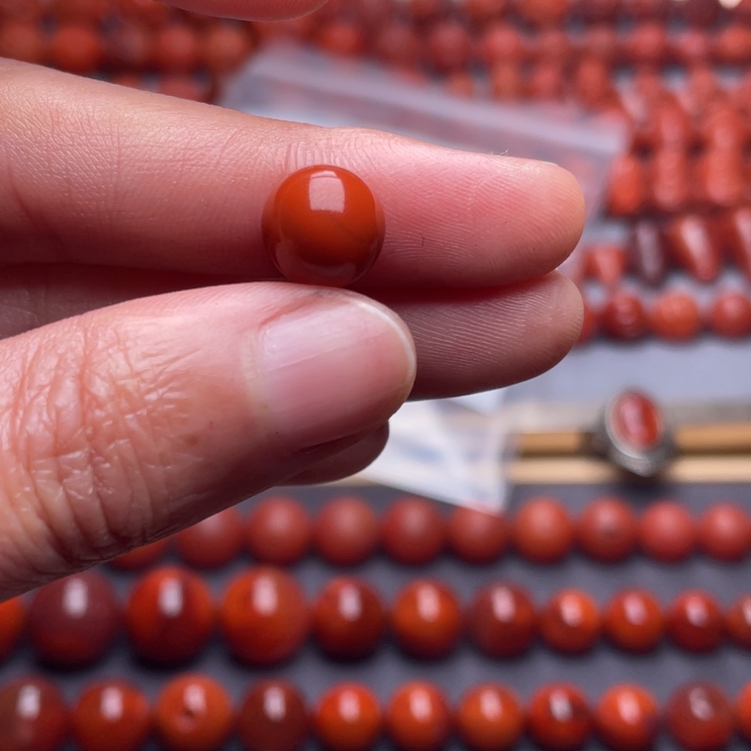 咚***啦南红玛瑙未镶嵌其他W9.7瓦西柿子红圆珠