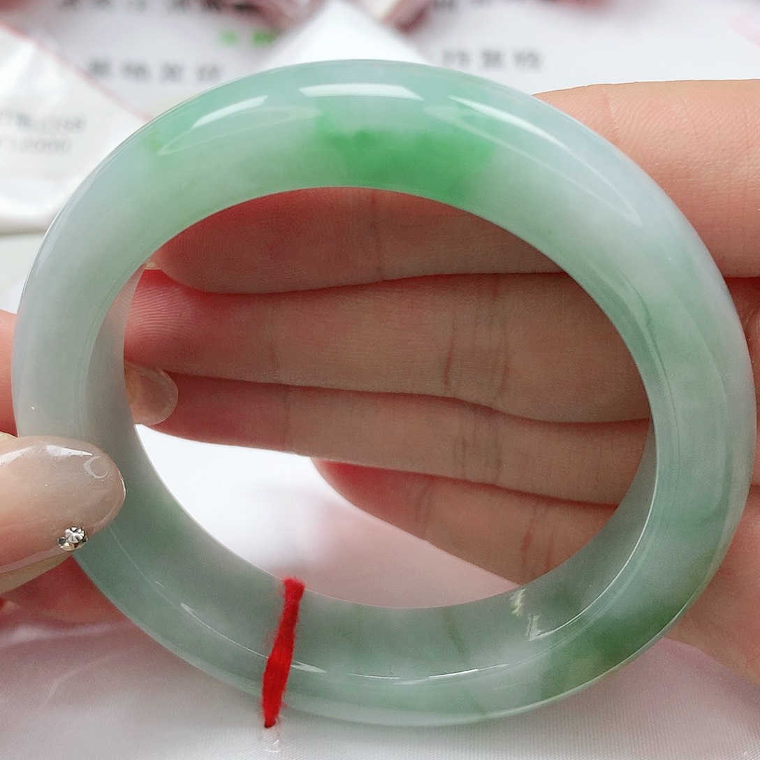 【闪购商品】翡翠手镯未镶嵌缅甸天然A货翡翠