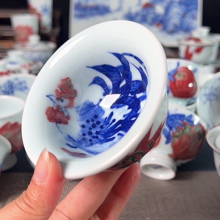 杯原矿青花釉里红瓷器