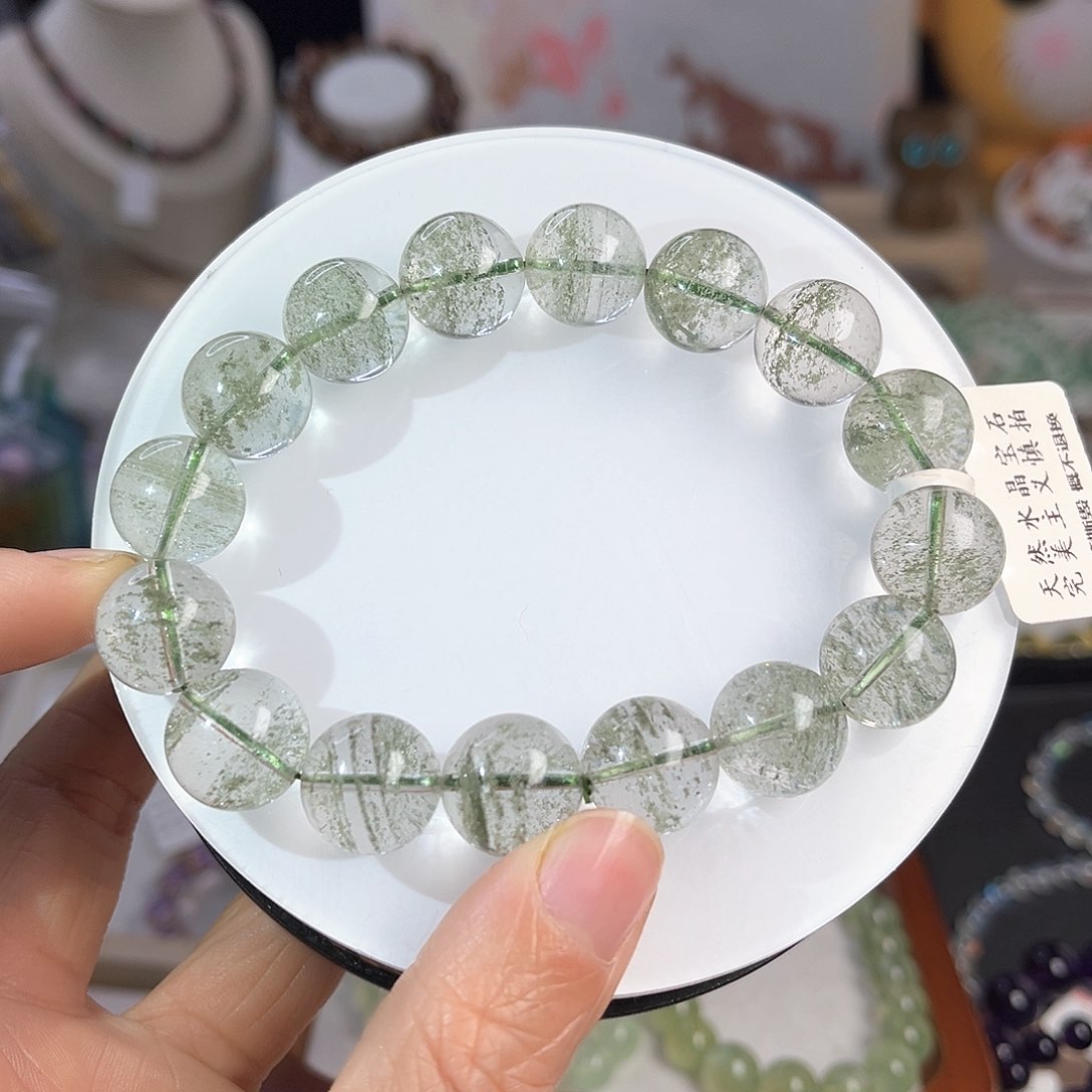 水晶手链未镶嵌小***?满天星绿幽灵13mm