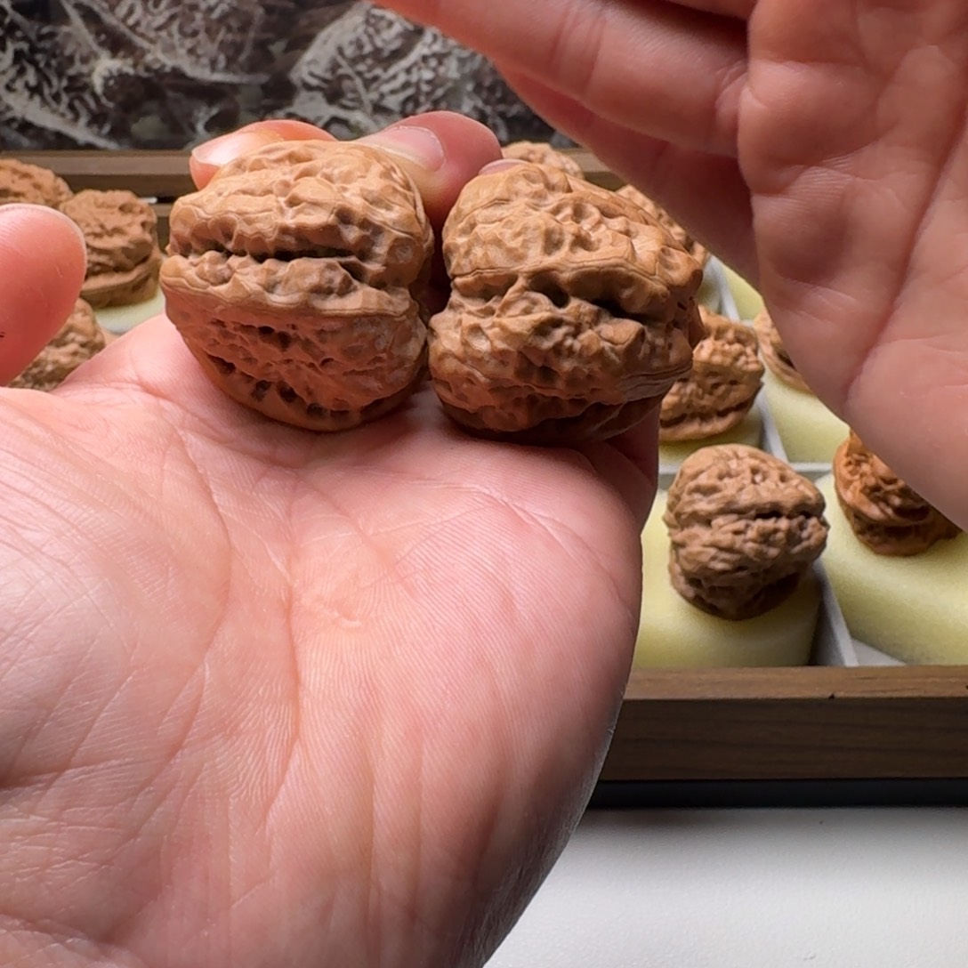 文玩核桃吊坠延庆蛤蟆头