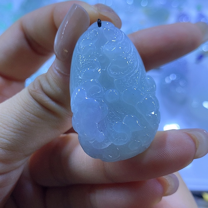 翡翠未镶嵌颈饰天然翡翠Ａ货吊坠