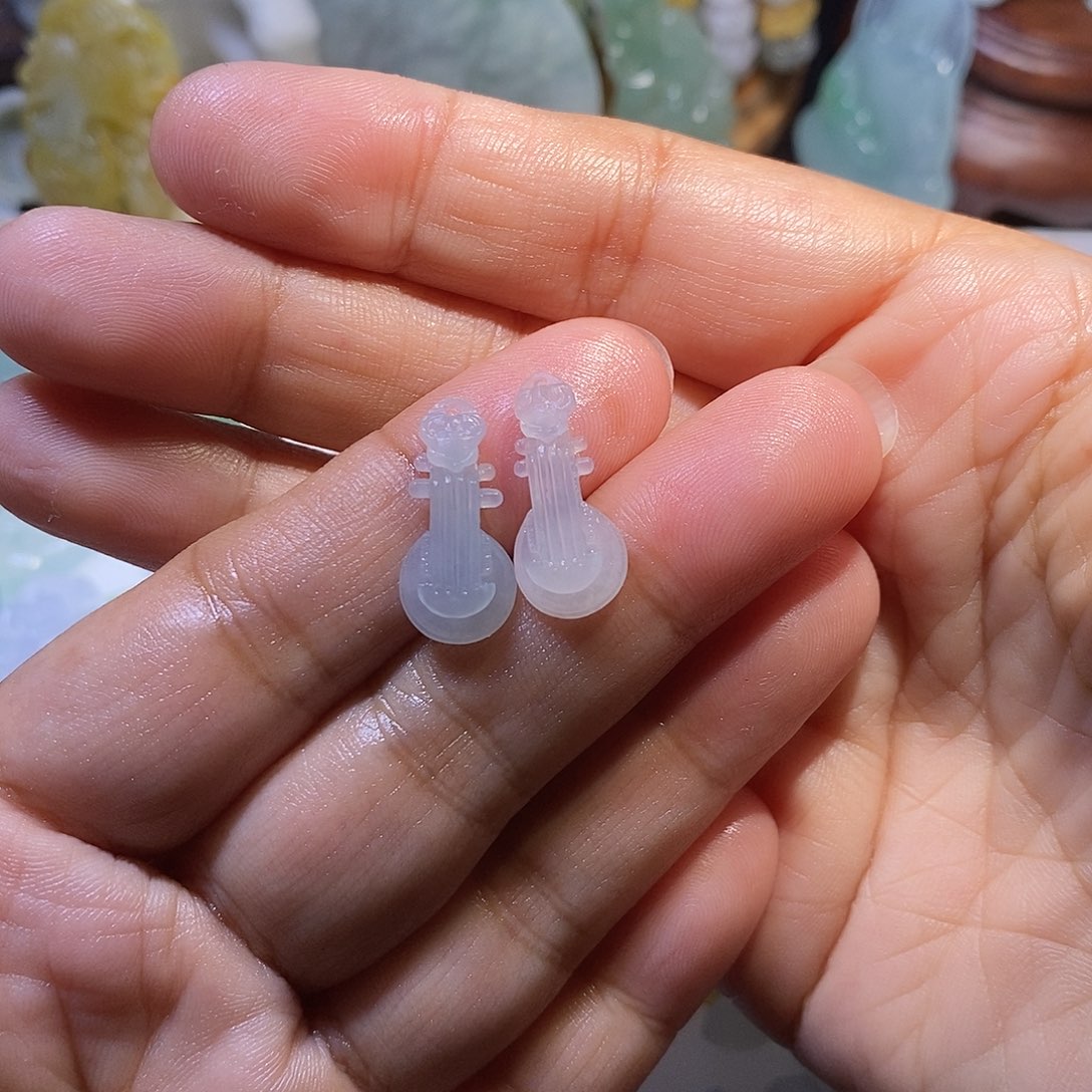 定制翡翠未镶嵌知音一对