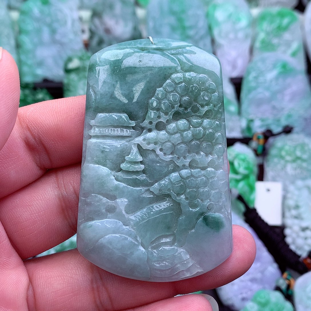 翡翠吊坠(不含链)未镶嵌