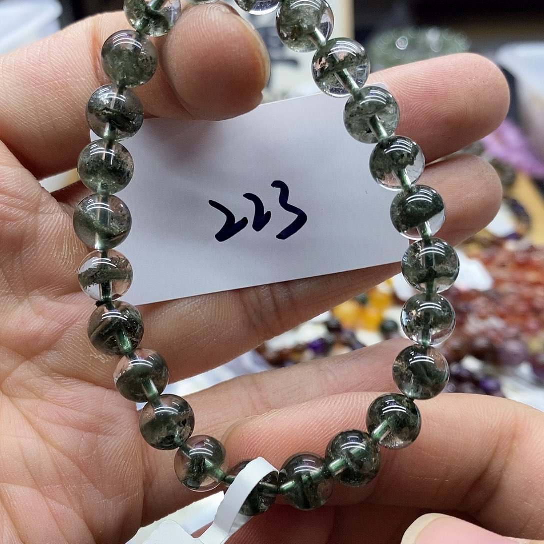 水晶手串未镶嵌天然