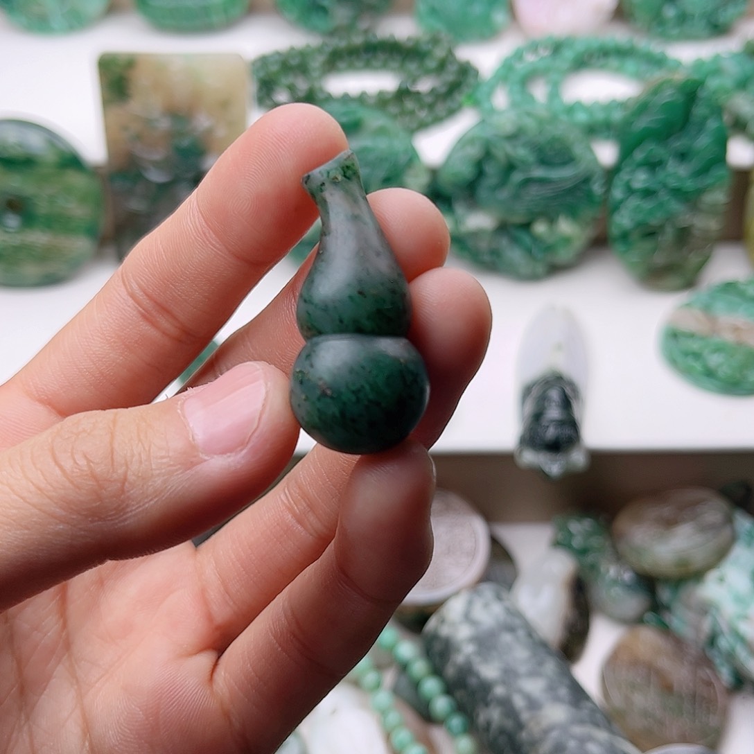 独山玉挂件未镶嵌g*o