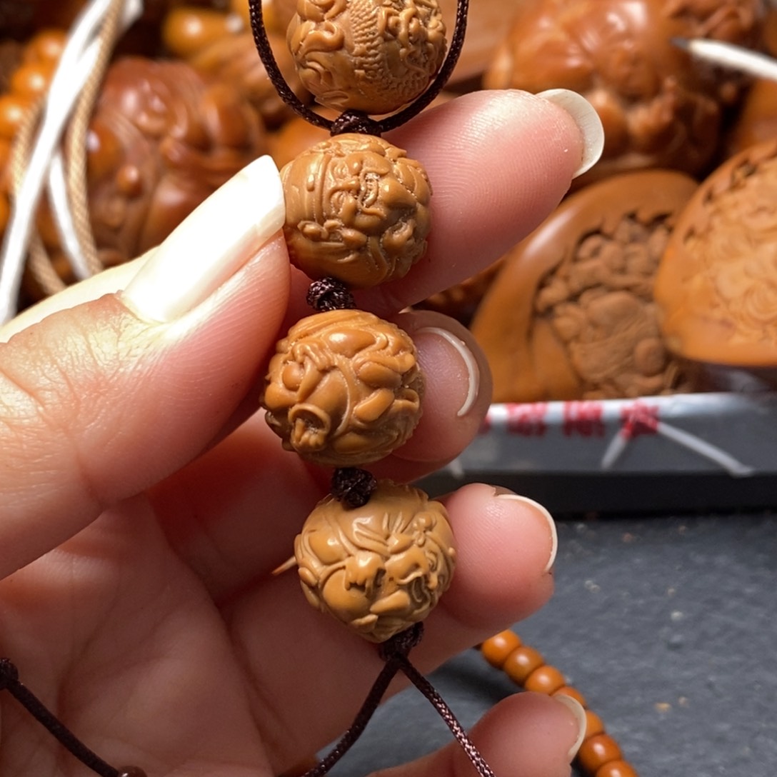 吊坠猴头核桃猴头