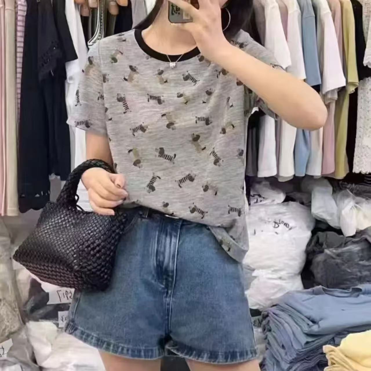 hxx小狗短袖时尚