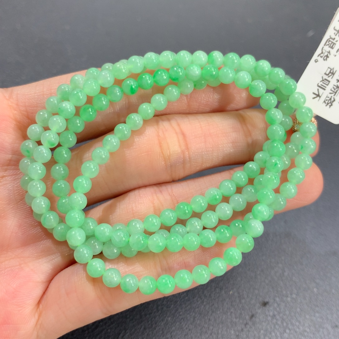 翡翠未镶嵌手串卡3.9胶润淡果绿项链