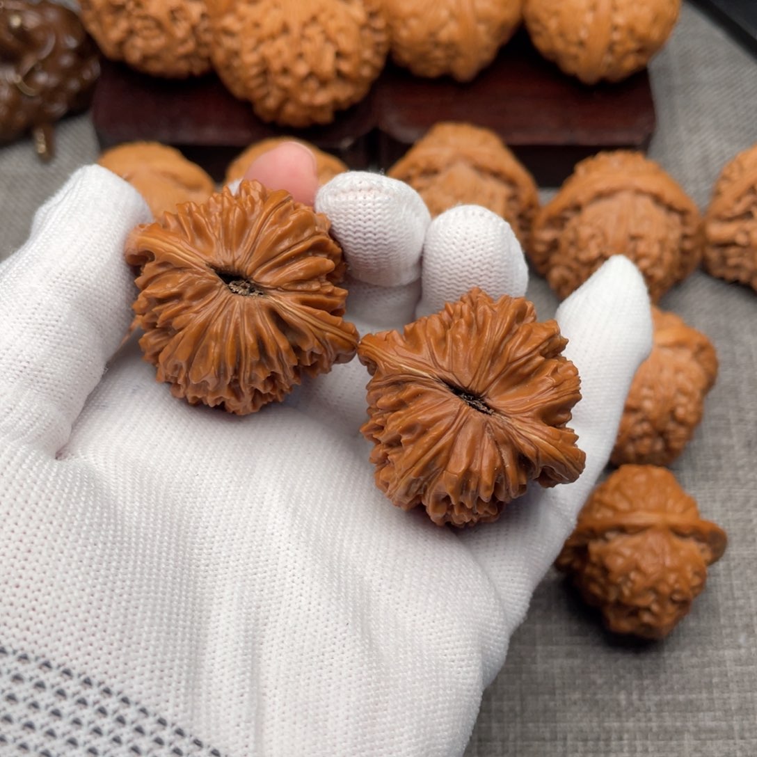 文玩核桃把件O***740平谷楼