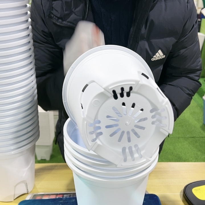 清仓圆控根口18高18白色无托5个