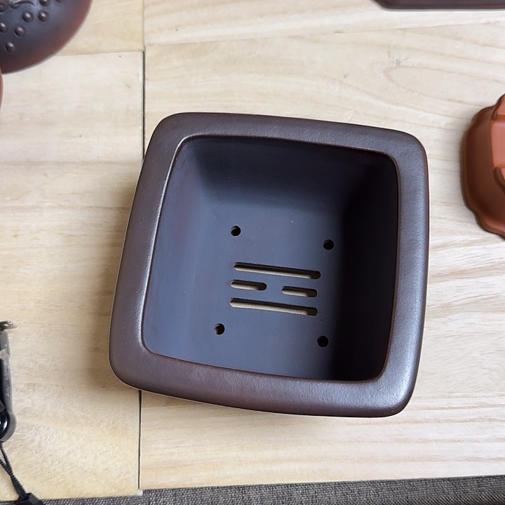 红陶心**迁紫砂手工花盆