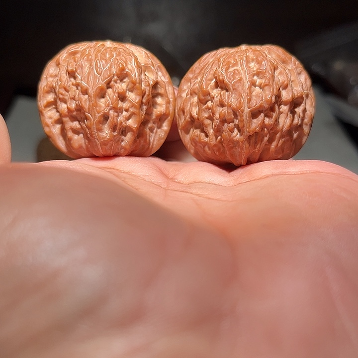 鲨***1木41磨盘。         