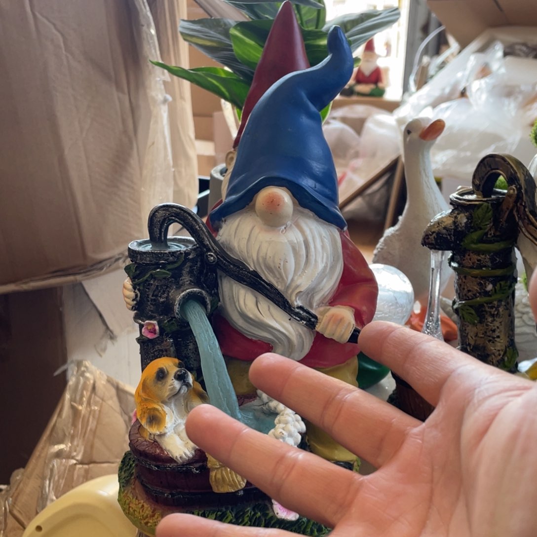 【闪购商品】树脂小狗精灵压水摆件