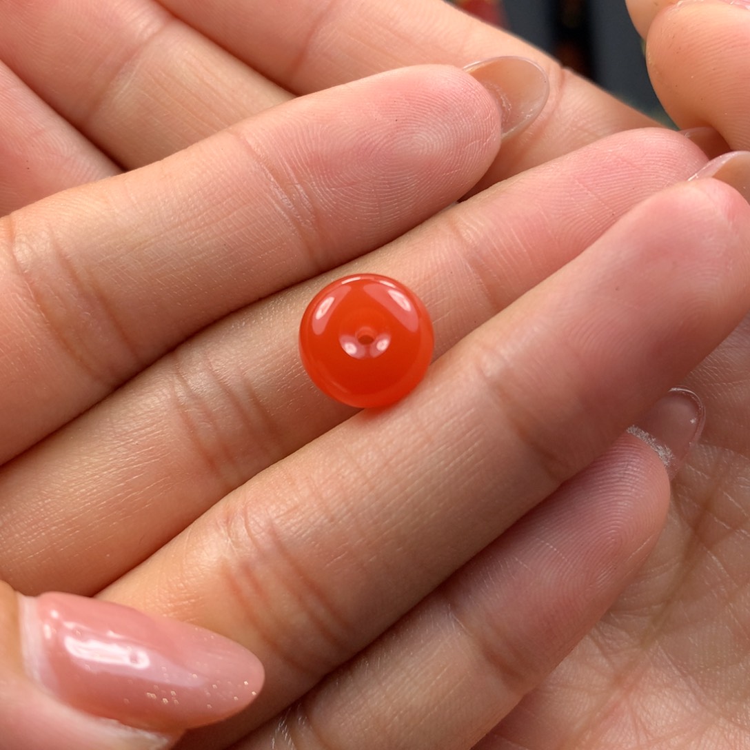 未镶嵌扣子南红玛瑙