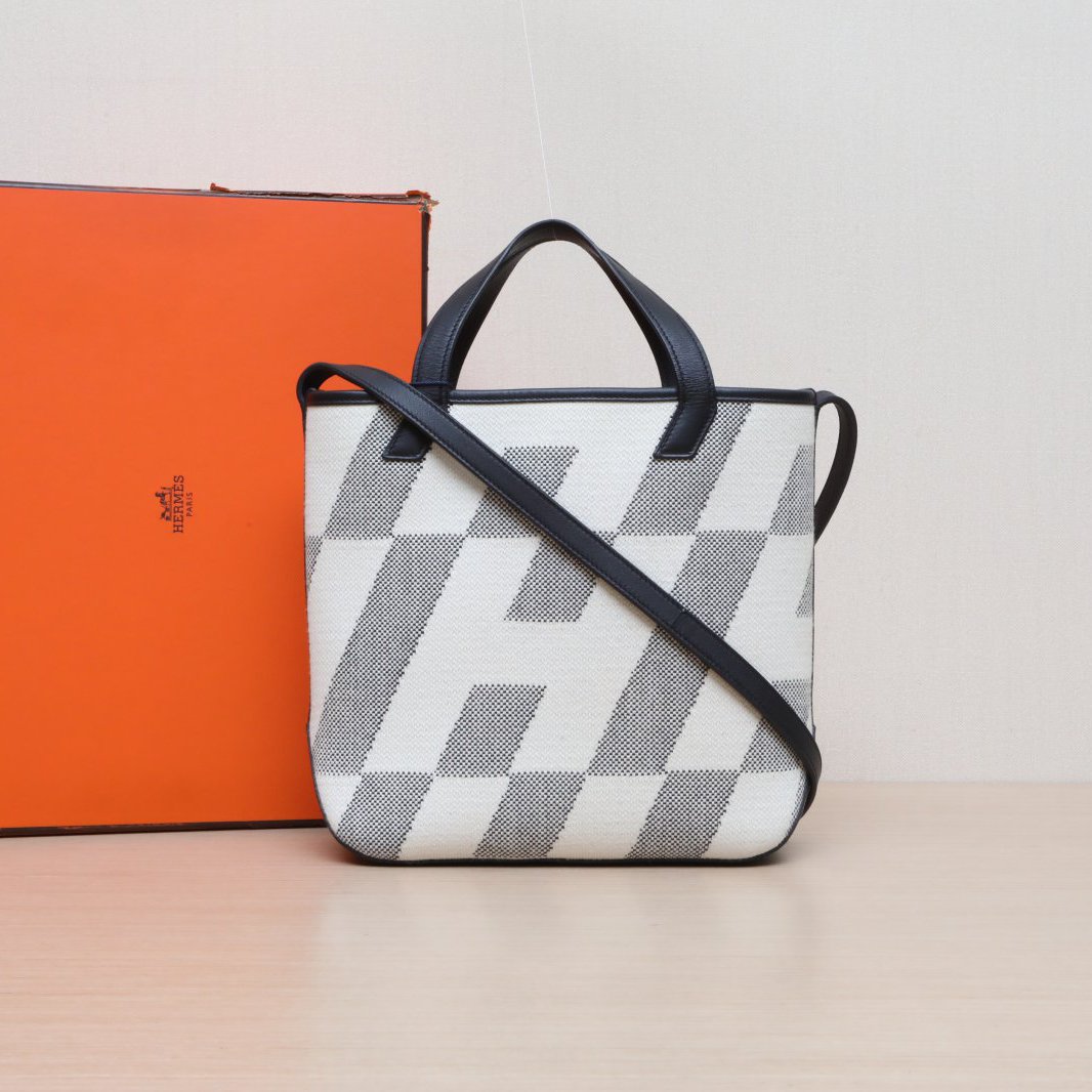 99新 Hermes/爱马仕 大头活动 Cabas 27 黑色 Z刻 无 黑白拼色
