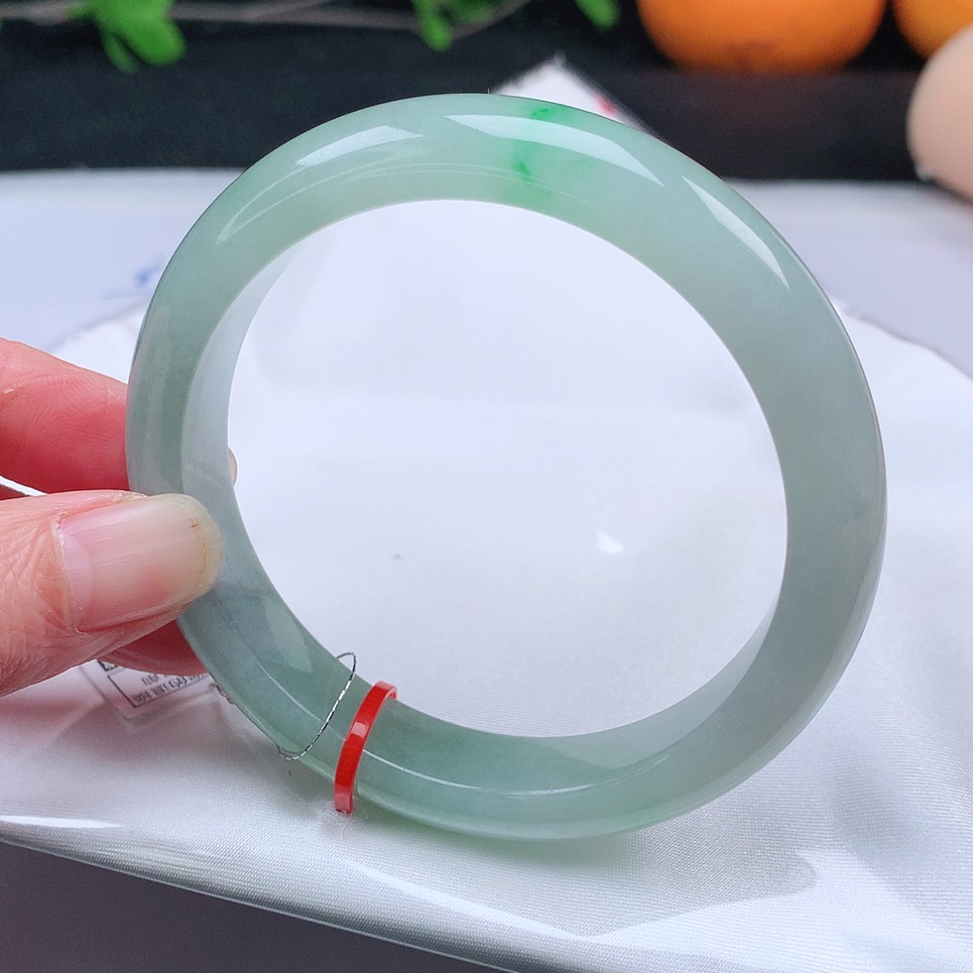 翡翠手镯未镶嵌58.5圈