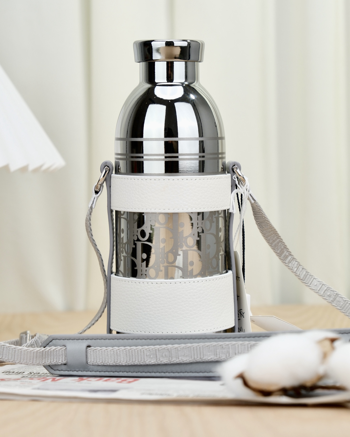 全新未使用 DIOR/迪奥 (jimai)DIOR Oblique实用AQUA保温杯 500ml