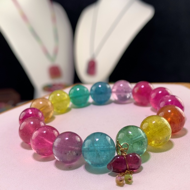 双色碧玺手链未镶嵌