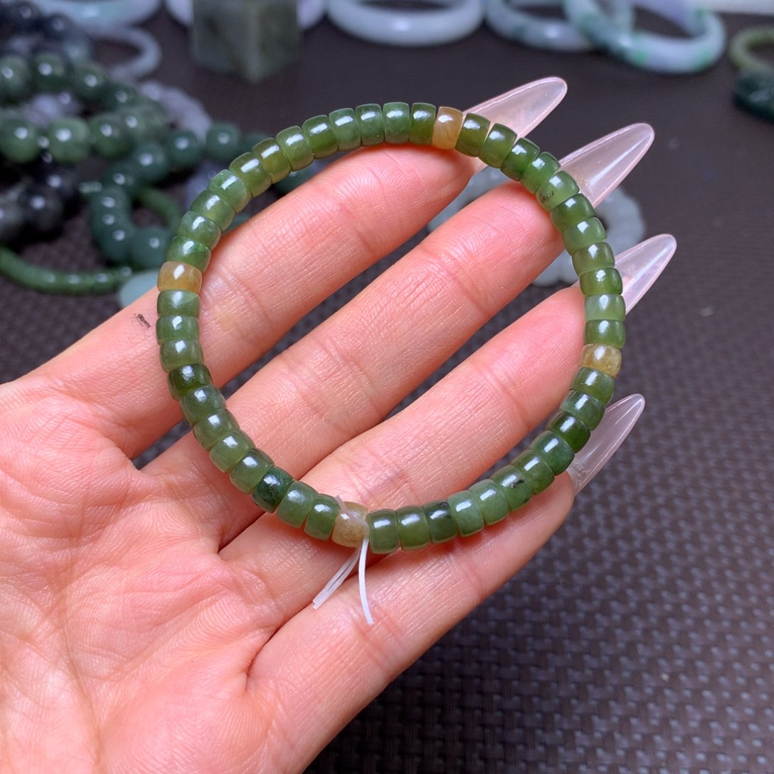 未镶嵌手串和田玉卡6