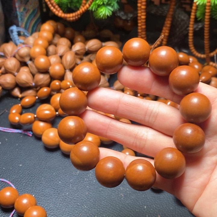 橄榄核手串1.8福利光珠
