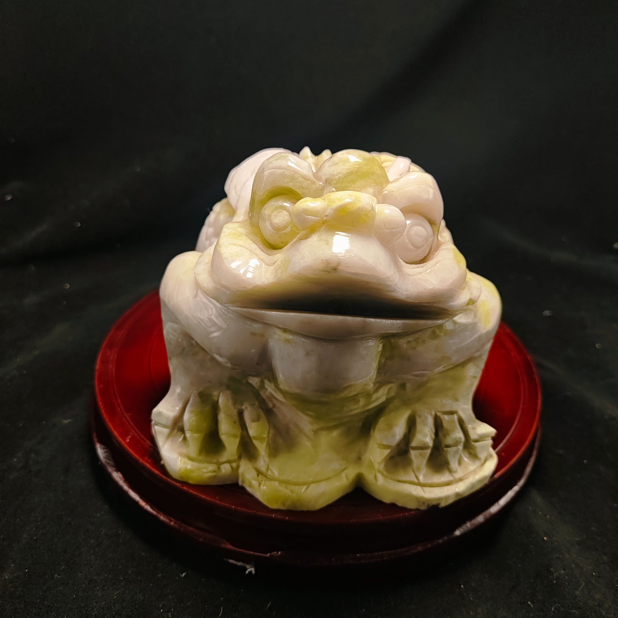 X蓝田玉金蝉摆件