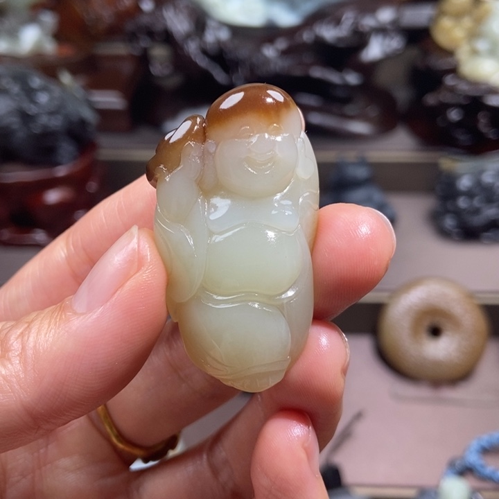 颈饰未镶嵌和田玉