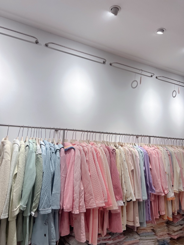 【季末青仓】真爱妈咪实体店孕妇装月子服特价链接～