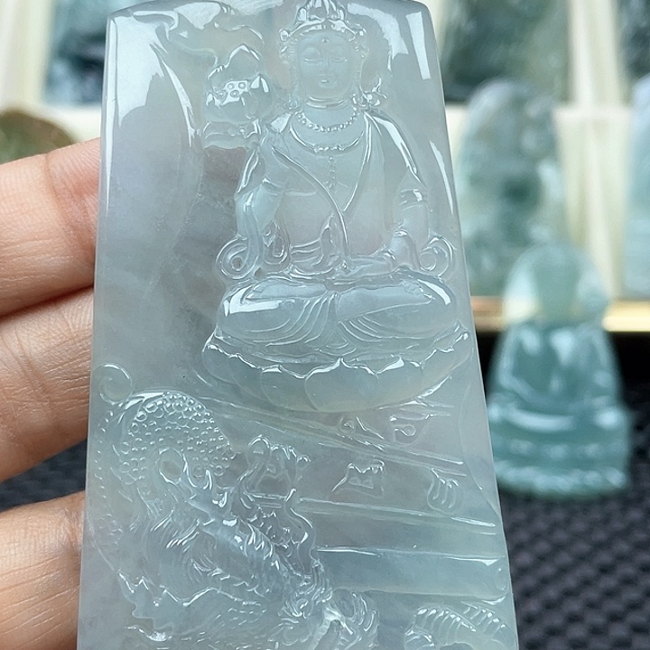 颈饰未镶嵌翡翠A***丰天然缅甸翡翠A货玉龙大势至