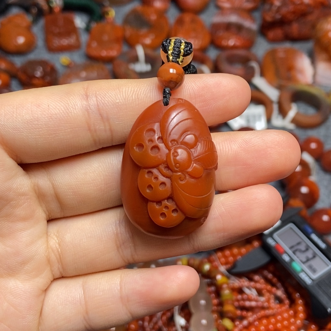 南红玛瑙未镶嵌吊坠(不含链)