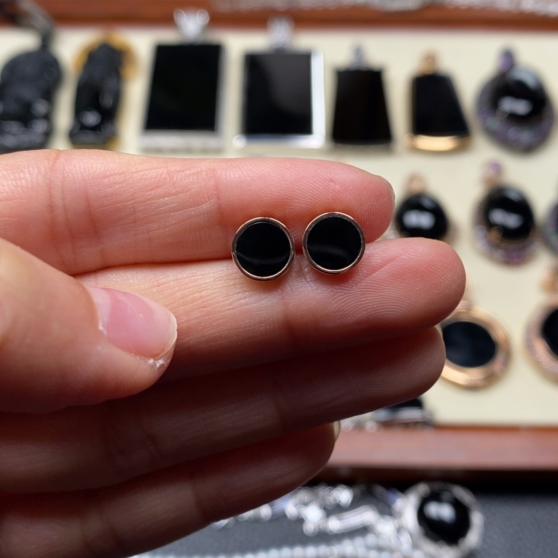 翡翠耳饰18K金镶嵌圆牌