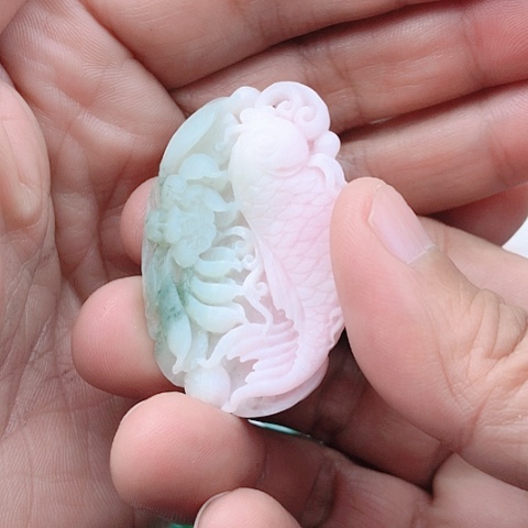 独山玉未镶嵌颈饰C****。