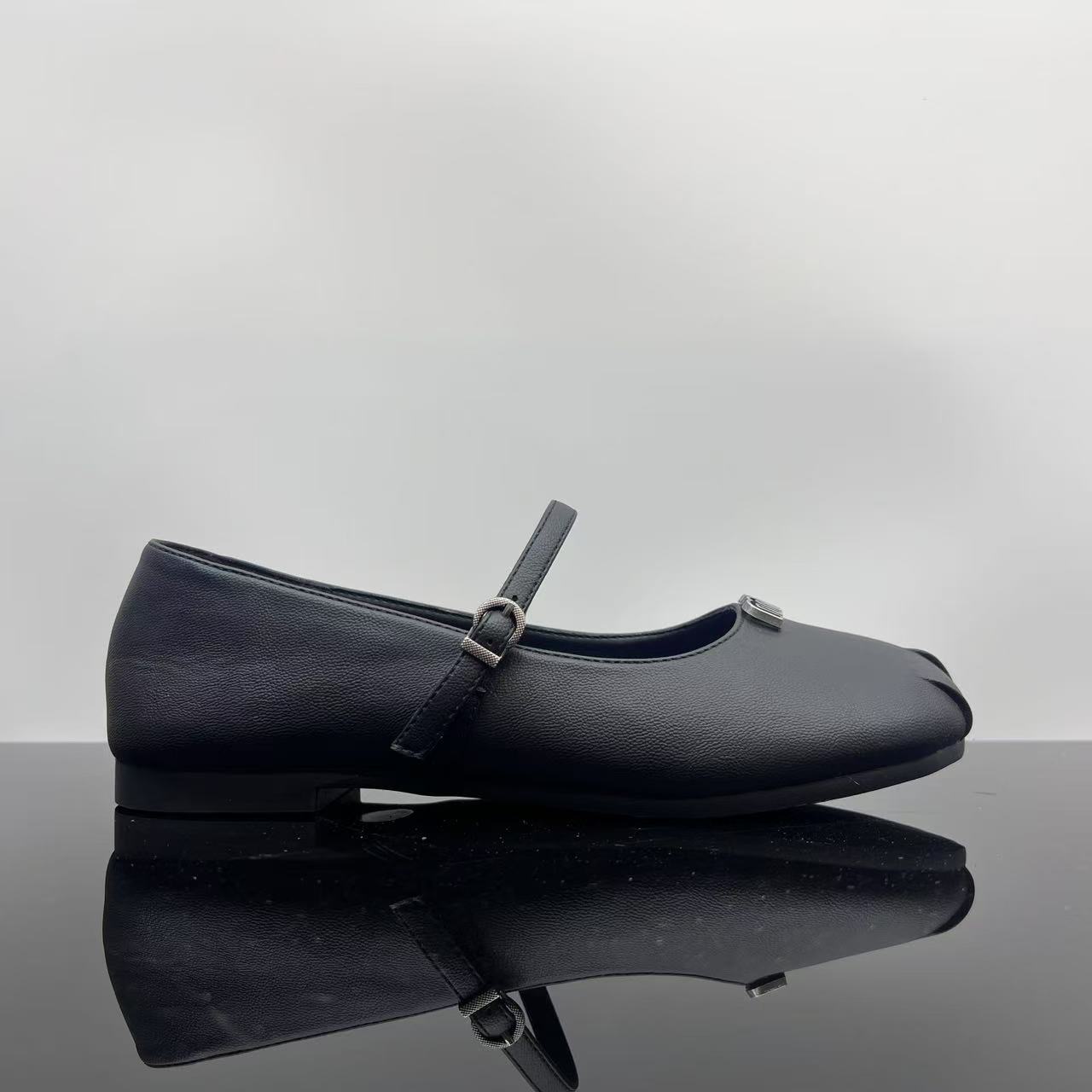 夏季新款低跟舒适单鞋女一字带女鞋软底休闲小皮鞋 X 检 8708-57