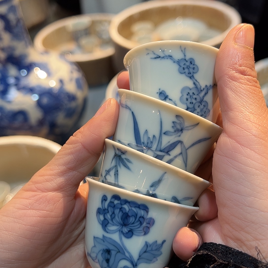 易修柴窑梅兰竹菊杯杯杯