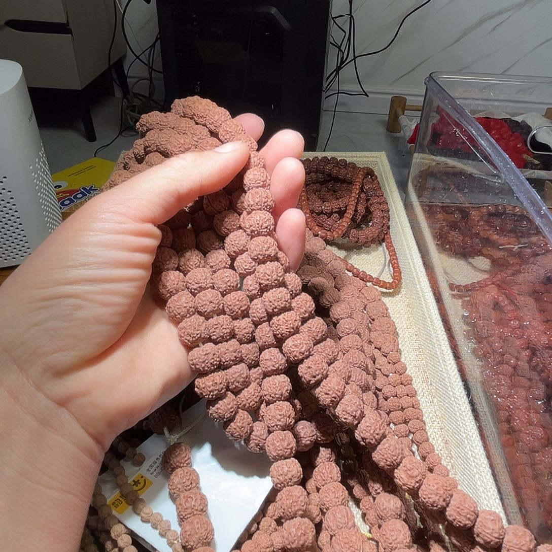 S***光吊坠金刚菩提3条平细