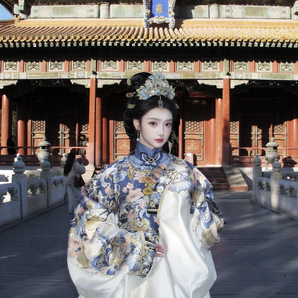 [万物生]典藏重工织金立领大襟马面裙明制汉服女装