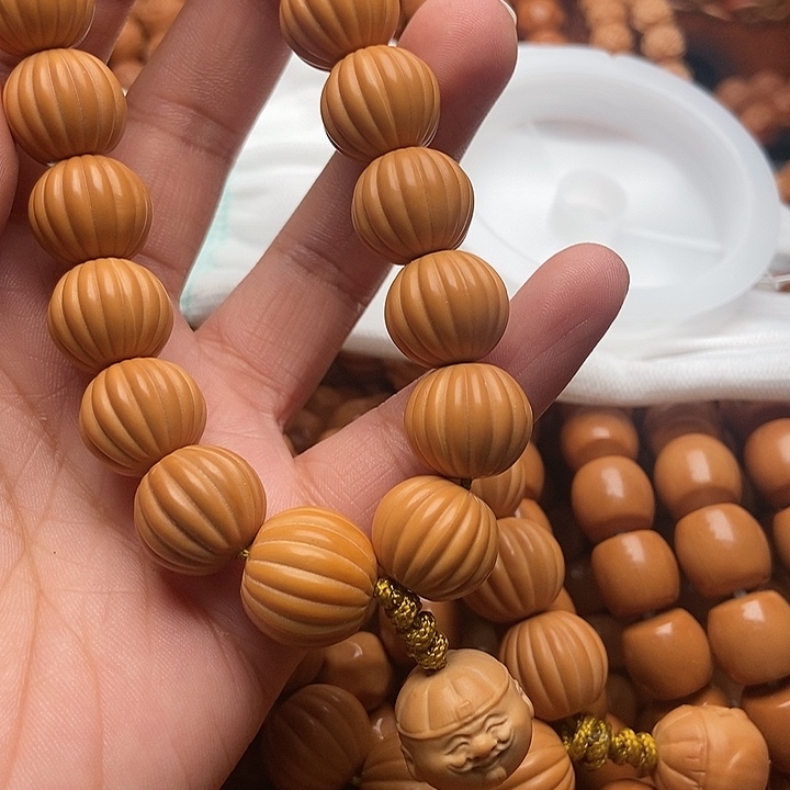 猴头核桃手串倾*醉呱呱