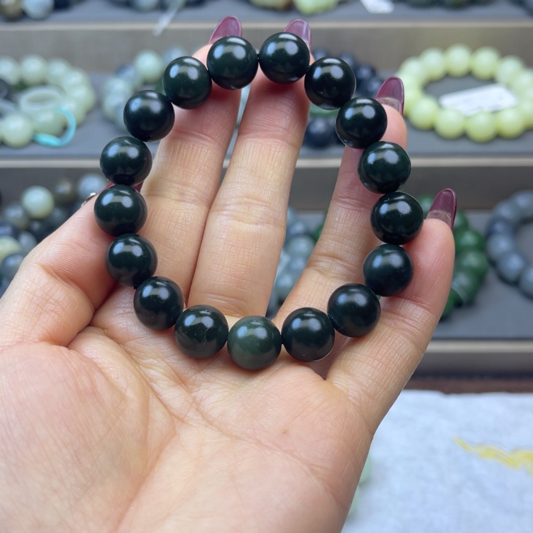 和田玉手链未镶嵌