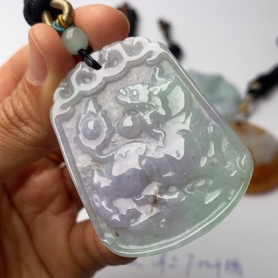 翡翠未镶嵌挂件翡翠