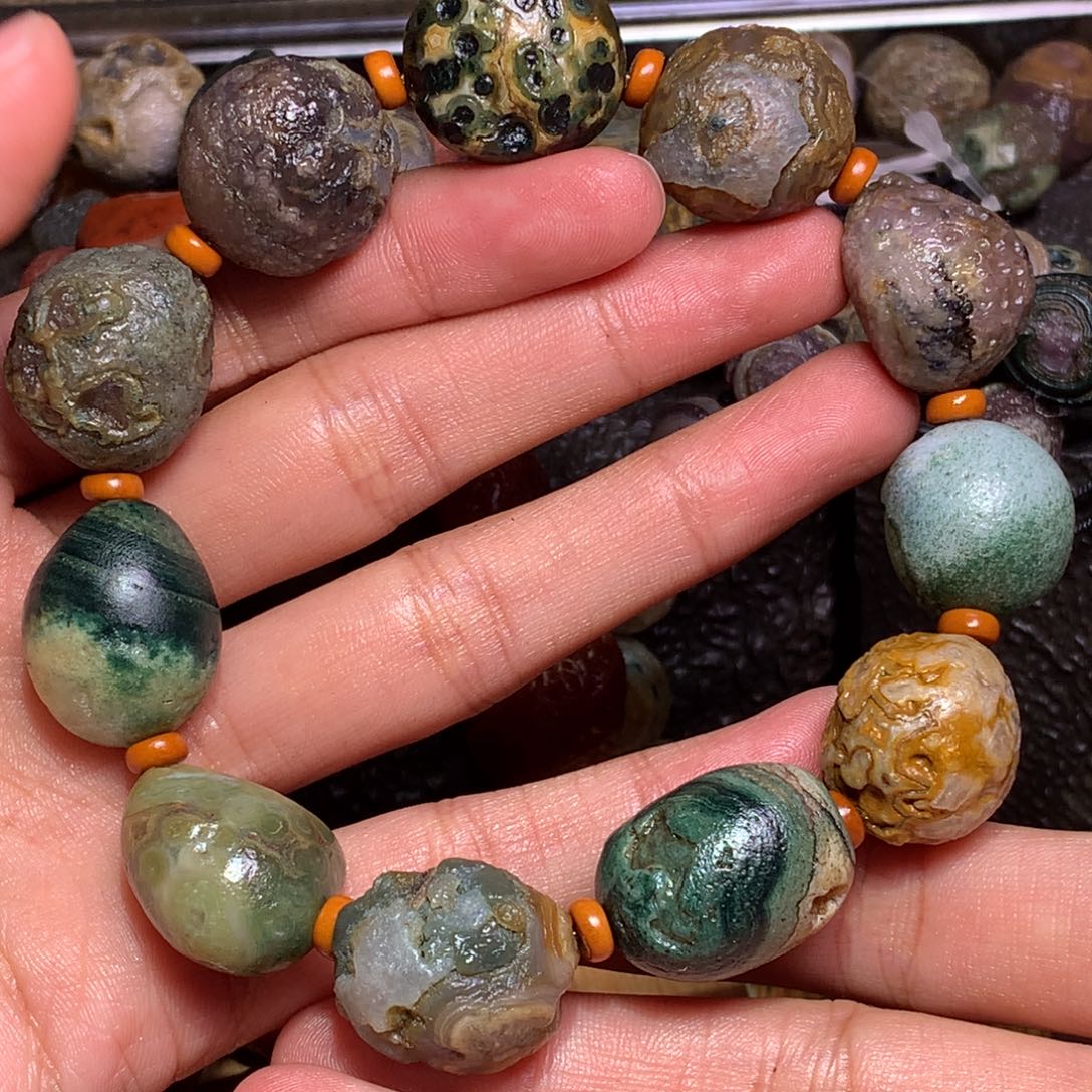 未镶嵌玛瑙/玉髓珠宝半成品