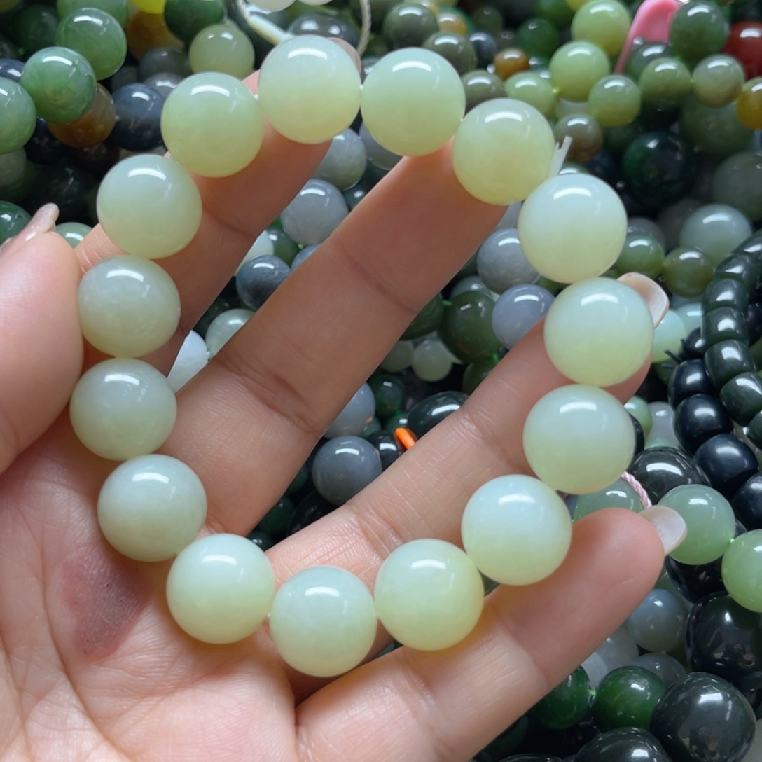 和田玉手链未镶嵌