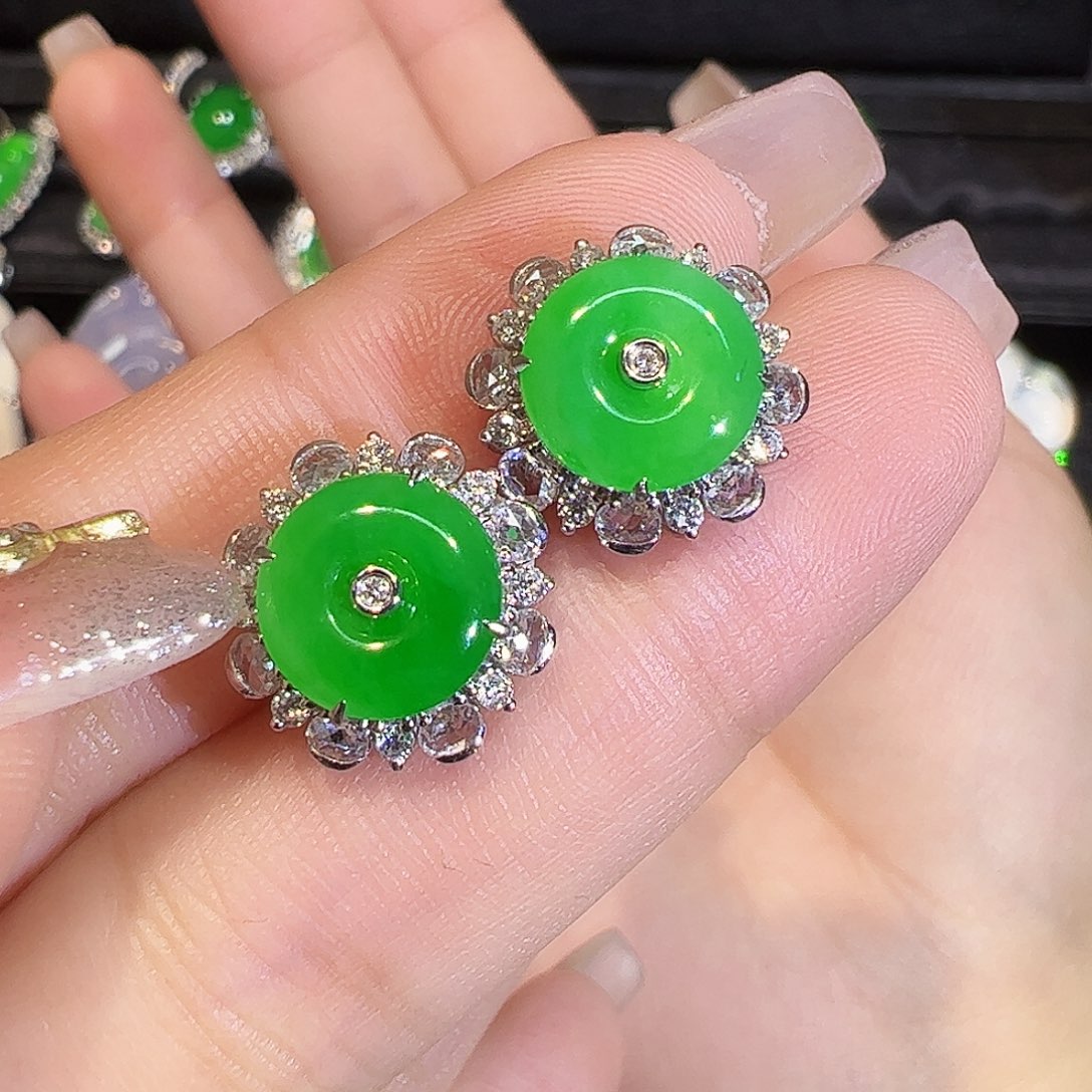 翡翠耳饰18K金镶嵌平安扣