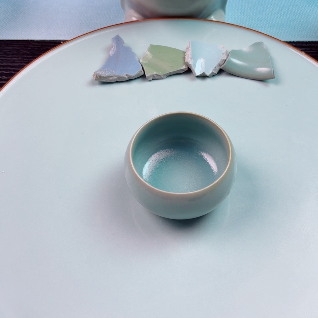 瓷片小****r不计成本交个朋友