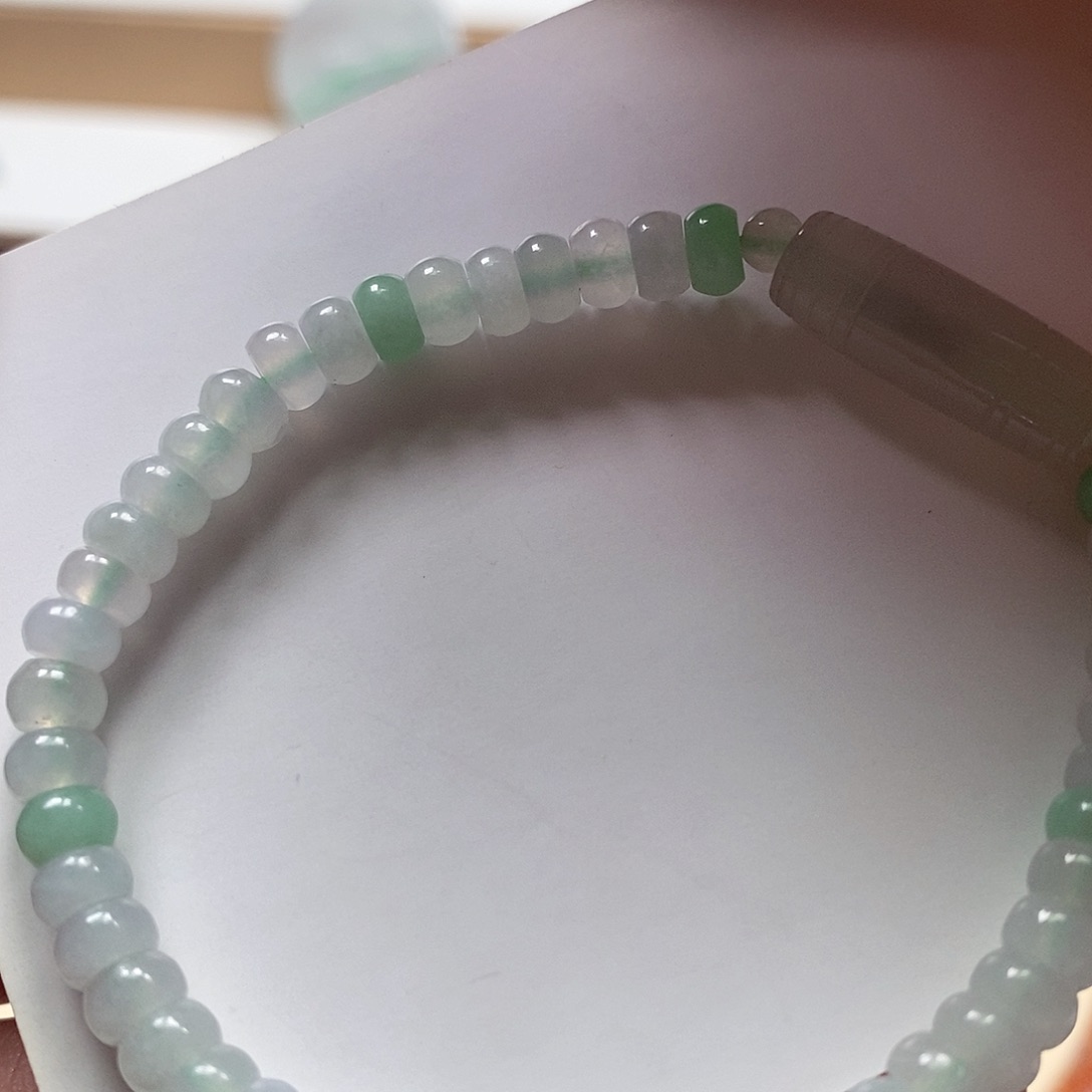 翡翠挂件未镶嵌手串